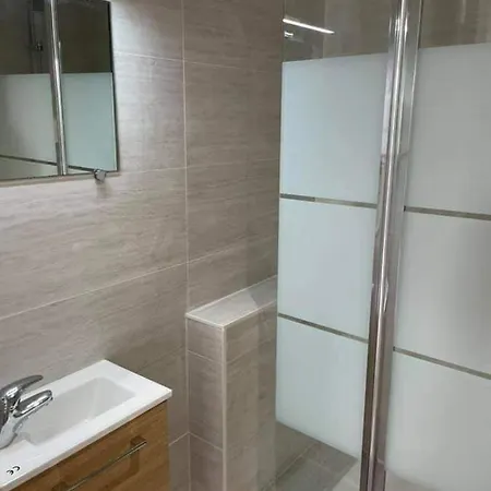 Hotel Logis Les Charmettes