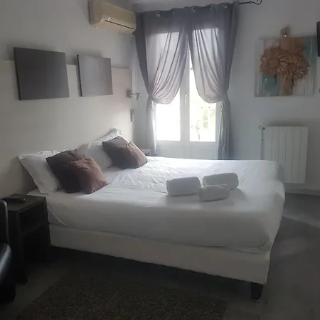 Hotel Logis Restaurant Les Charmettes Argelès-sur-Mer