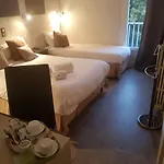 Logis Restaurant Les Charmettes Hotell