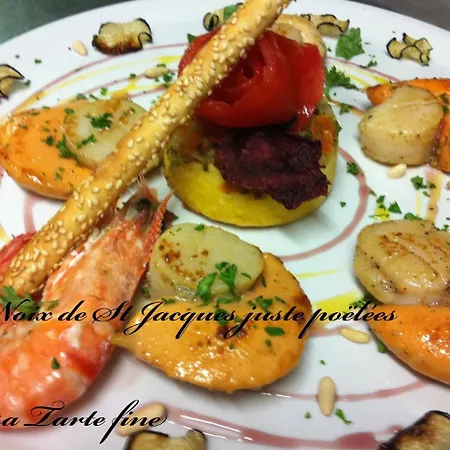 فندق Logis Restaurant Les Charmettes