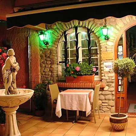 Hotel Logis Restaurant Les Charmettes Argelès-sur-Mer